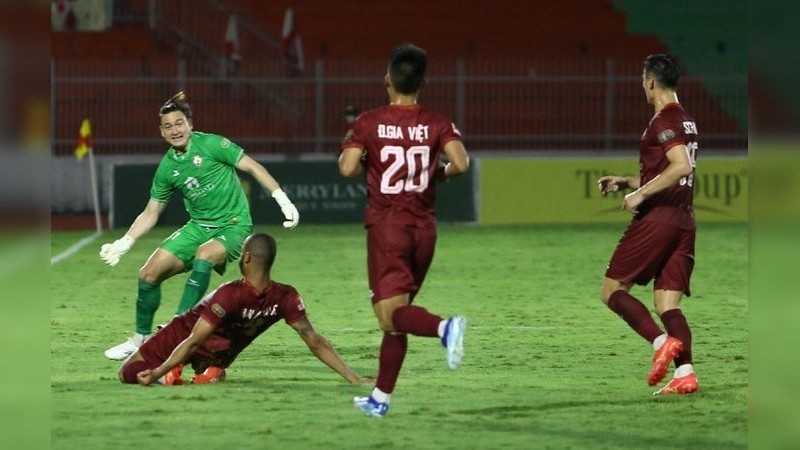 Phong Độ Đội Bóng Hải Phòng và Quy Nhon Bình Định